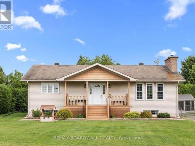 House for sale in Clarence-rockland, Ontario