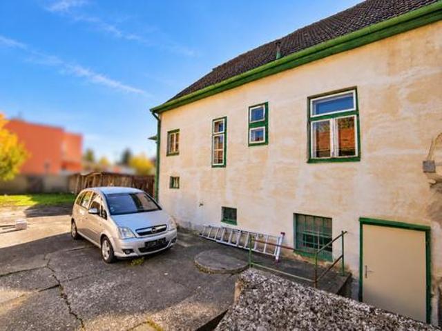 Haus kaufen in Spillern, Bezirk Korneuburg