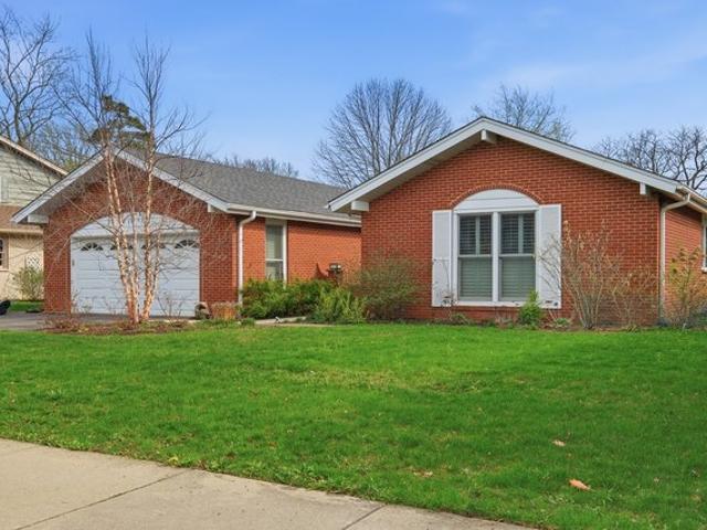 House for sale in Deerfield, Illinois