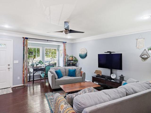 Condo for sale in Virginia