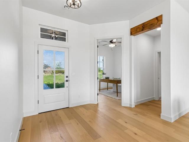 House for sale in Guthrie, Logan County
