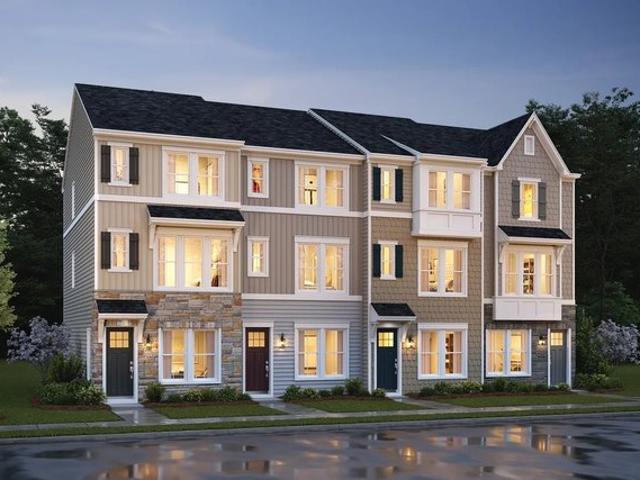 Townhouse for sale in Virginia