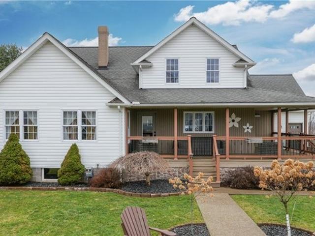 House for sale in North Bloomfield, Ohio