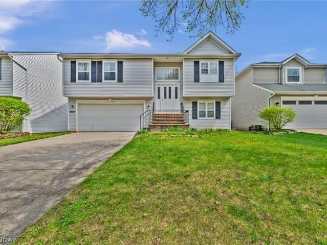 House for sale in Olmsted Falls, Ohio