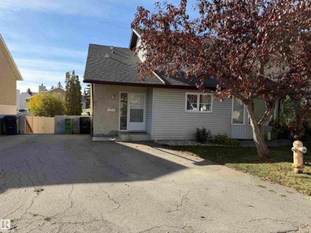 Townhouse for sale in La Perle, Edmonton