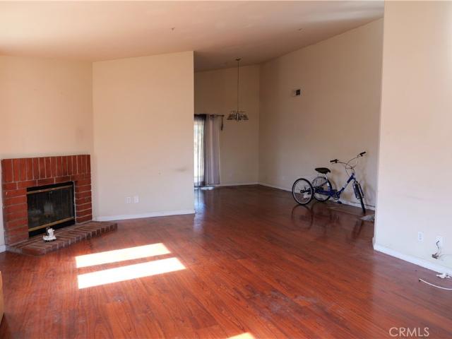 House for sale in Fontana, San Bernardino County
