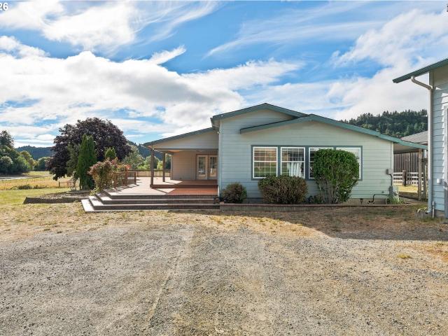 House for sale in Oregonia