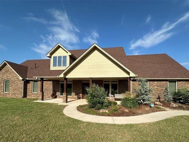 House for sale in Meeker, Oklahoma