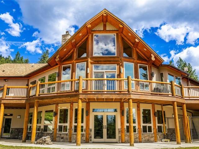 House for sale in Ravalli, Montana