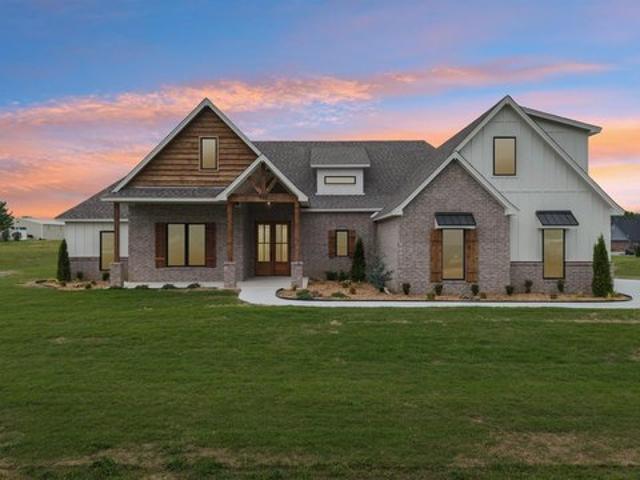 House for sale in Pryor, Oklahoma
