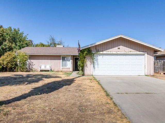 House for sale in Sanger, Fresno County