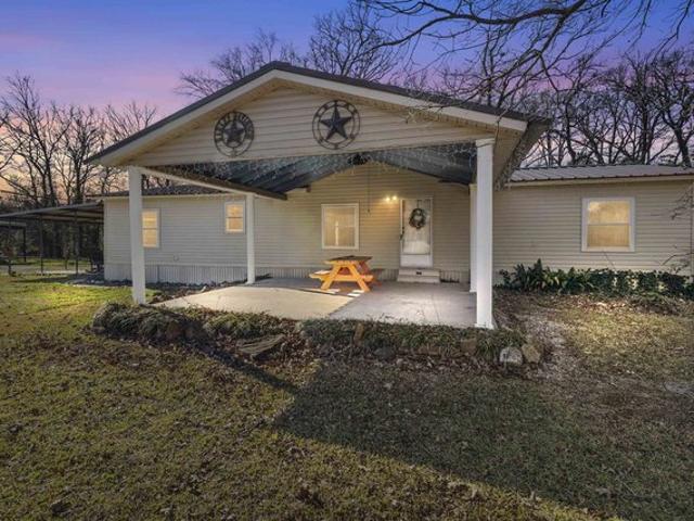 House for sale in Harrison, Texas