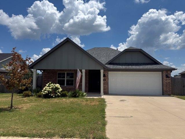 House for sale in Ark