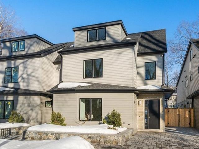 Condo for sale in Auburndale, Massachusetts