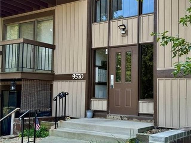 Condo for sale in Hinckley, Ohio