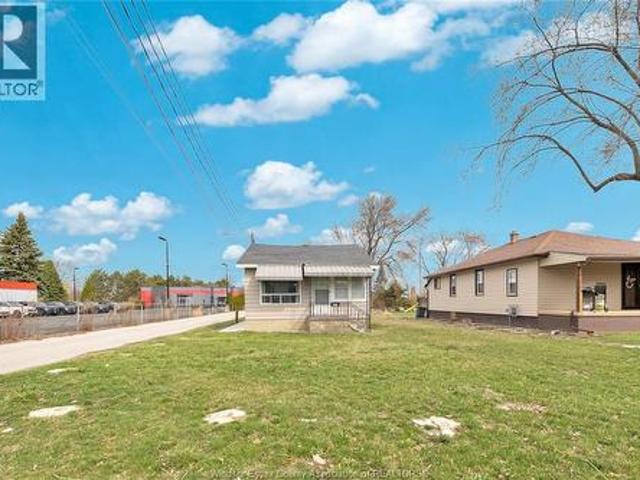 House for sale in Maidstone, Ontario