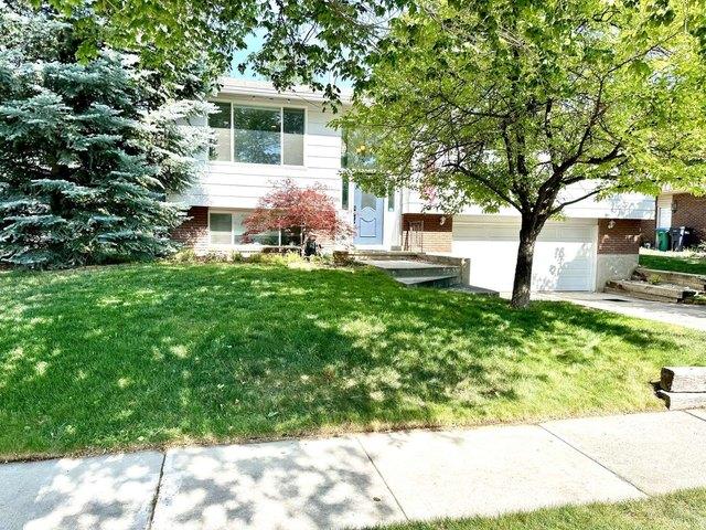 House for sale in Sandy, Utah