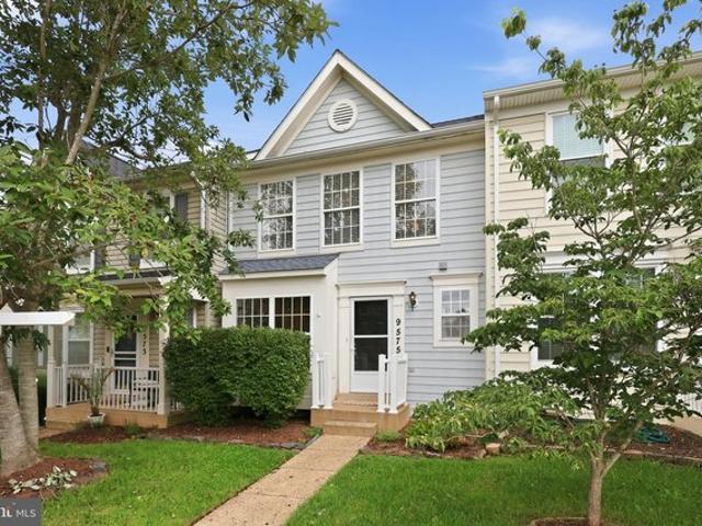 Townhouse for sale in Virginia