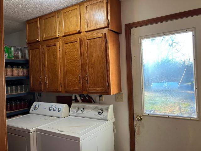 House for sale in Iuka, Illinois