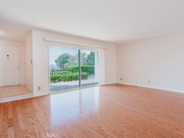 Townhouse for sale in Burbank