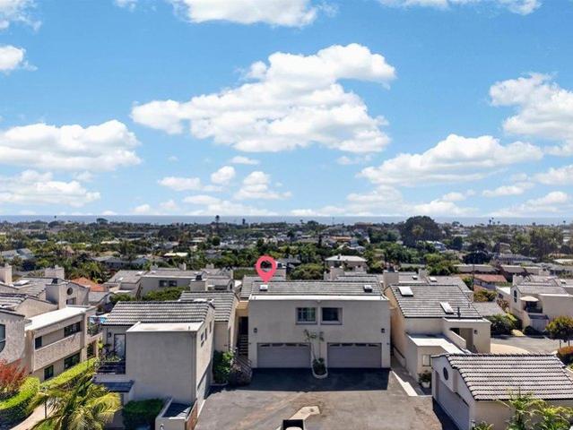 Condo for sale in Cardiff, California