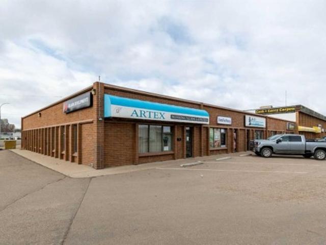 Commercial for rent in Medicine Hat