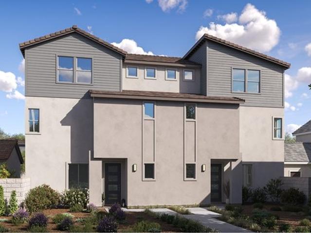Townhouse for sale in Irvine, California
