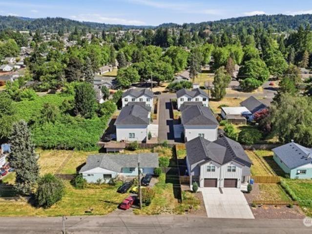 House for sale in Kelso, Washington