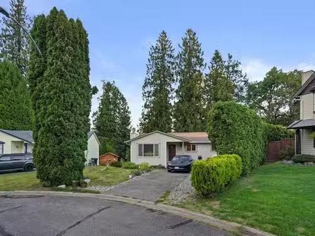 House for sale in Walnut Grove, British Columbia