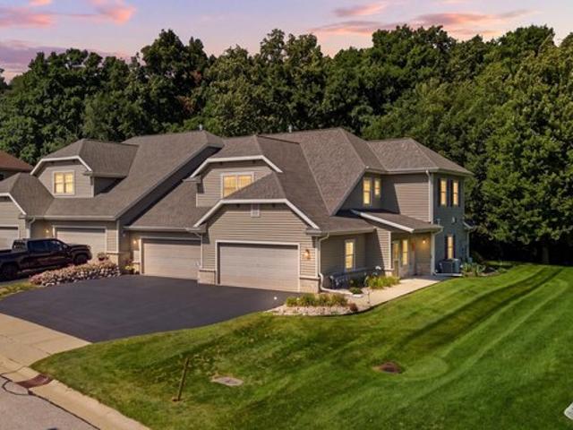 Condo for sale in Hartford, Wisconsin