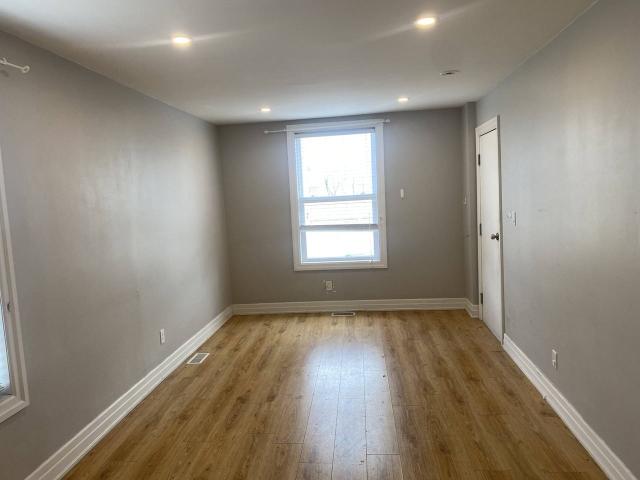 Apartment for rent in Ancaster, Ontario