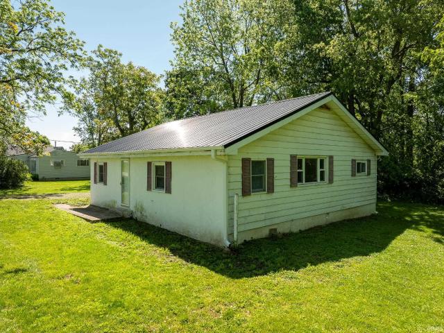 House for sale in Winchester, Indiana