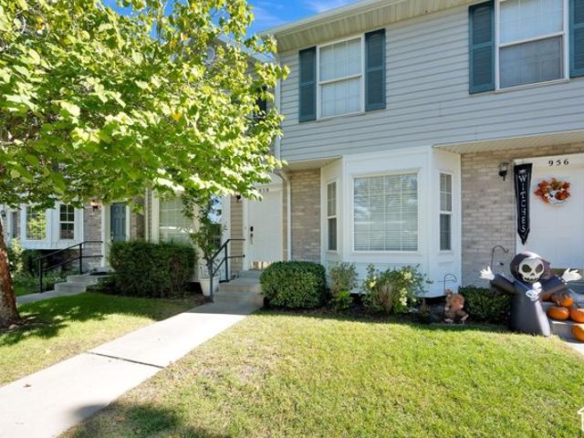 Townhouse for sale in Provo, Utah County
