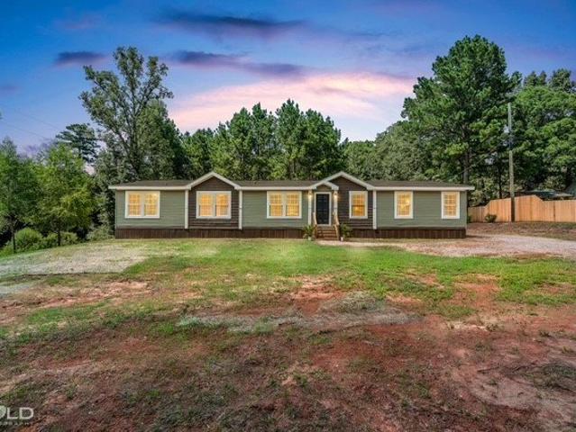 House for sale in Mooringsport, Louisiana