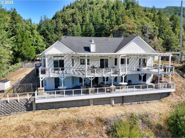 House for sale in Oregonia