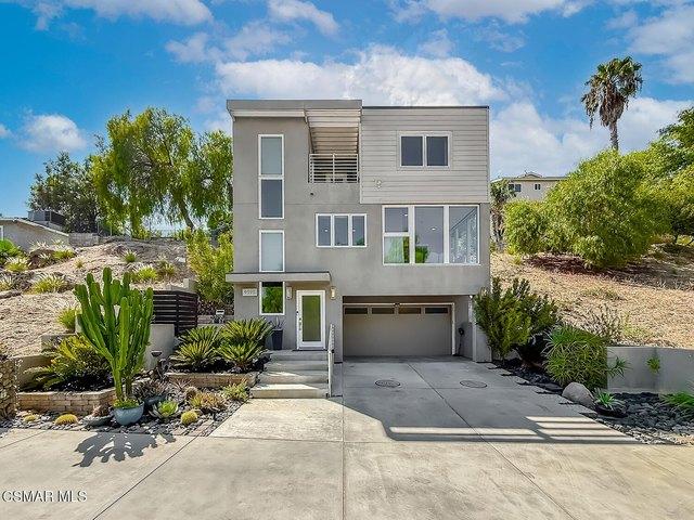 House for sale in Chatsworth Neighborhood Council District, Canoga Park