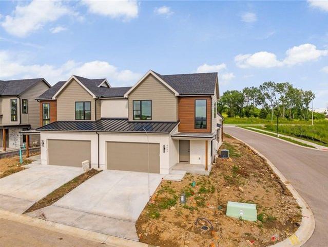 Townhouse for sale in Kansas