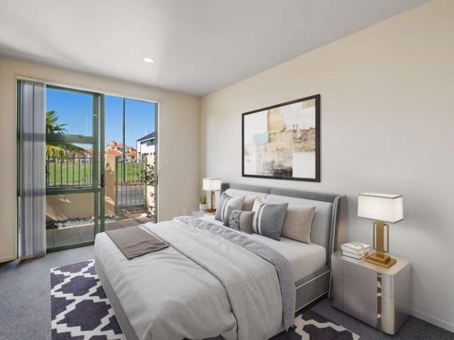 Townhouse for sale in Whangaparaoa