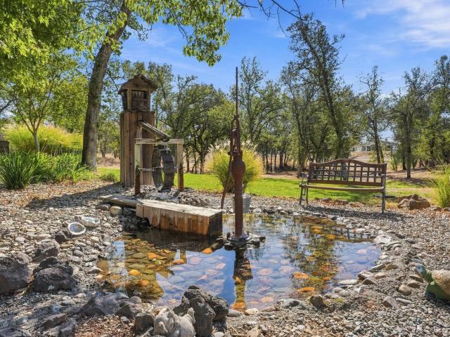 House for sale in Palo Cedro, Shasta County