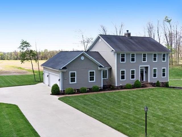 House for sale in Fredericktown, Ohio