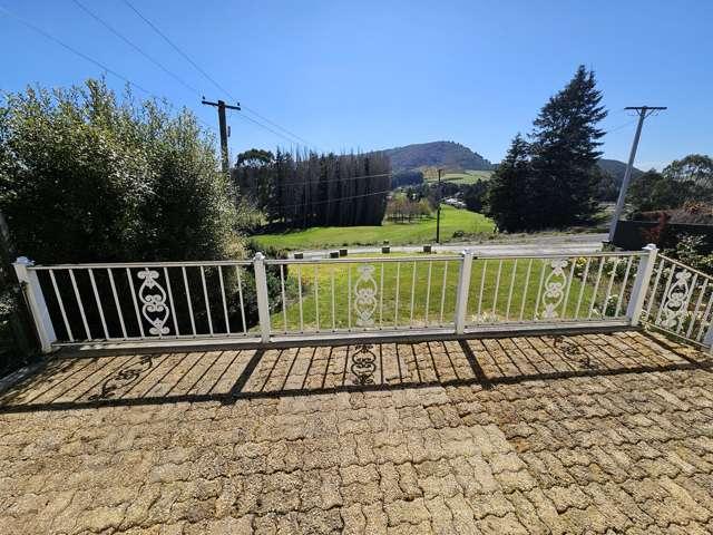 House for sale in Otakou
