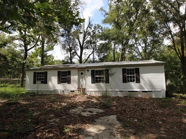 House for sale in Chiefland, Florida