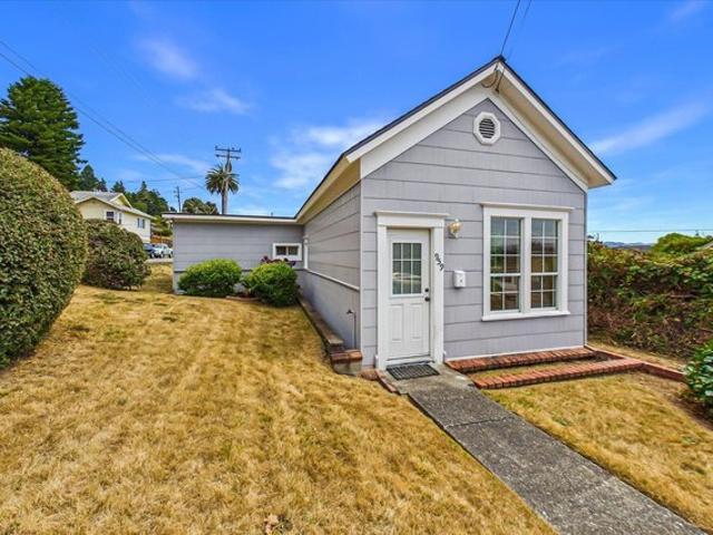 House for sale in Humboldt, California