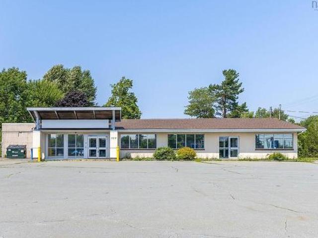 Commercial for rent in Cole Harbour, Nova Scotia