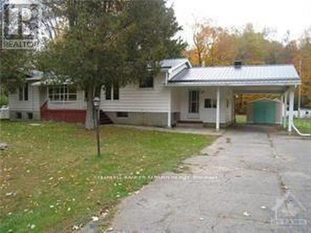 House for rent in Edwardsburgh cardinal, Ontario