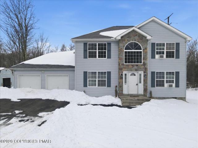 House for sale in Blakeslee, Pennsylvania
