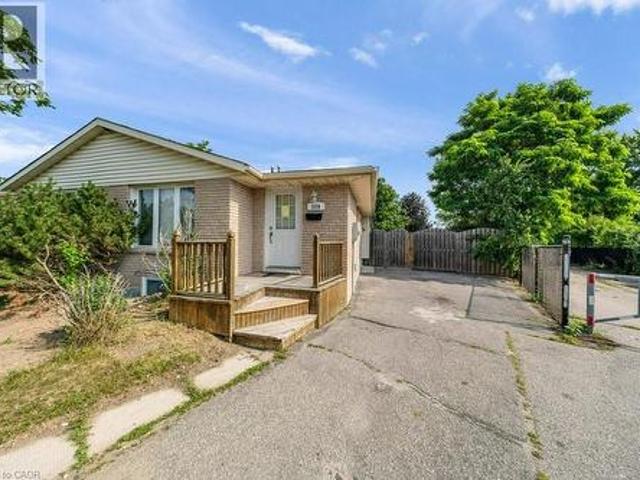 Property for sale in Cambridge, Ontario