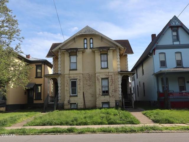House for sale in The Village at Penn College, Williamsport