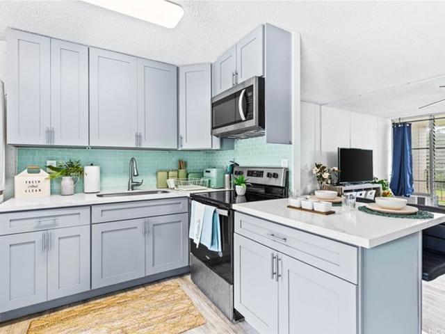 Condo for sale in Mililani Town, Honolulu County