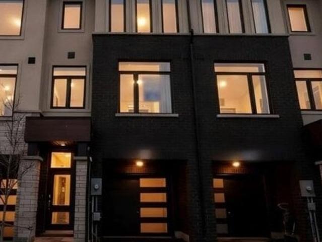 Townhouse for sale in Cambridge, Ontario